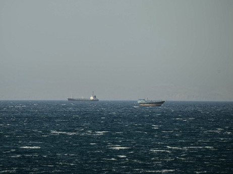 Ирански бродови влегуваат во Персискиот Залив по нова рута