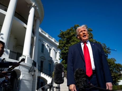 Hormuški tjesnac sve tjesniji, Donald Trump sve bjesniji