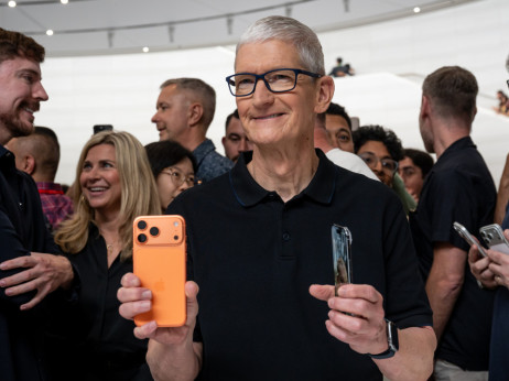 Zašto Tim Cook nije želio pretvoriti Apple u još jednu AI kompaniju