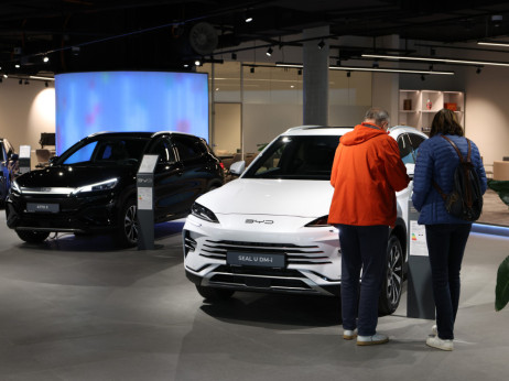 Skok cijena goriva u ožujku pogurao prodaju električnih automobila