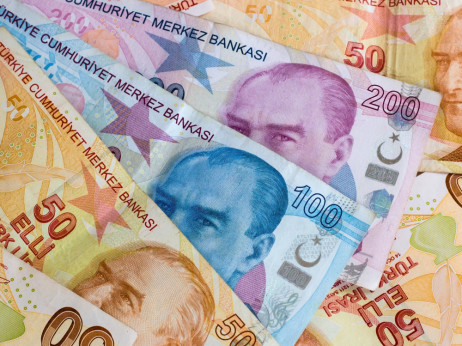 Unosne oklade na liru pod rizikom od propasti zbog naftnog šoka u Turskoj