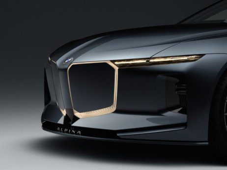 BMW po 23 letih z novo znamko: hitra kot blisk in redkejša od Rolls-Roycea