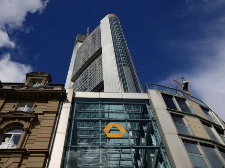 Commerzbank odbio UniCreditovu ponudu od 37 milijardi eura kao prenisku