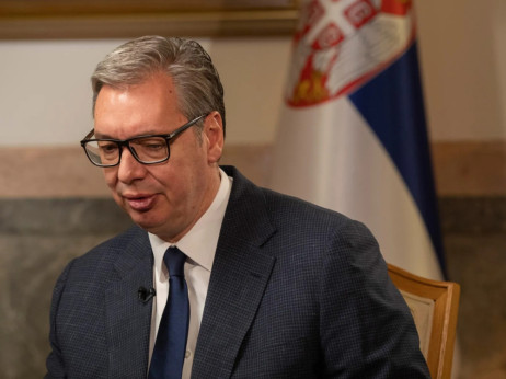 Sa milijardu dolara kineskog novca, predsednik Srbije upozorava Evropu