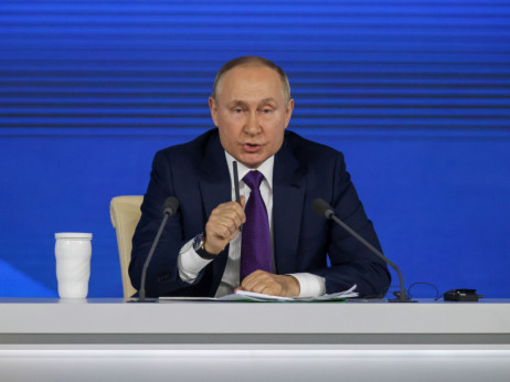 Ukrajinci udarili po Putinovi nafti, Rusija se bori s nestašicom goriva