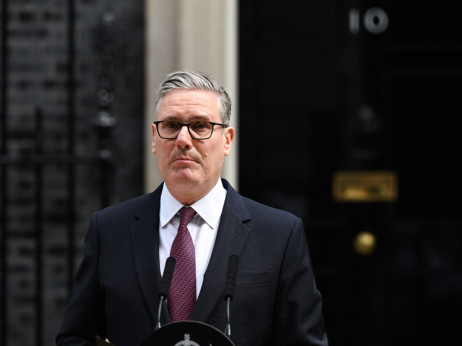 Novog britanskog premijera dočekuje prazna blagajna - Burnham planira nacionalizaciju i decentralizaciju