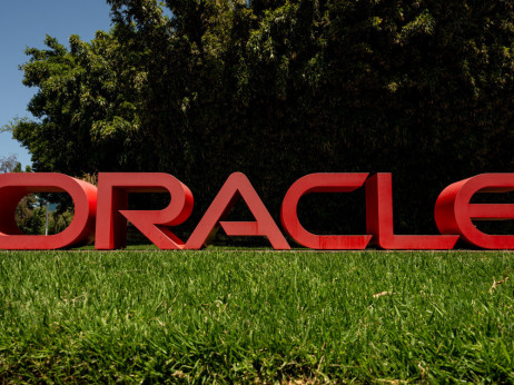 Oracle u godinu dana otpustio 21 tisuću radnika i priznao da ih mijenja AI