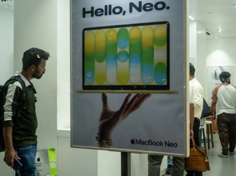 Apple drastično podigao cijene svojih uređaja i odmah pretrpio ogroman udarac na burzi