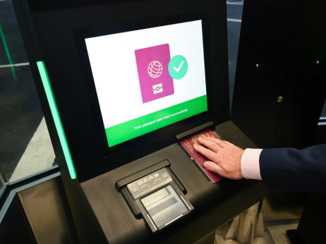 Zašto nove digitalne granične kontrole u Europi uzrokuju velika kašnjenja