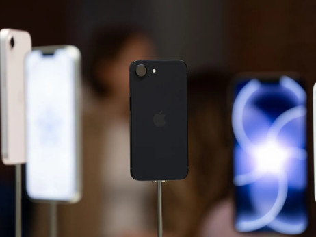 Appleov rast od 600 milijardi dolara potaknut bjegom ulagača od rasprodaje AI dionica