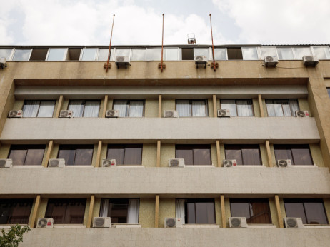 Obnavljamo fasade, mijenjamo stolariju, klime neprestano rade, a i dalje nam je vruće. Gdje griješimo?