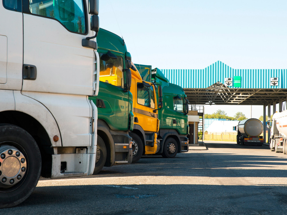 Transportne tvrtke neokrznute poskupljenjem goriva, ceh plaćaju njihovi klijenti