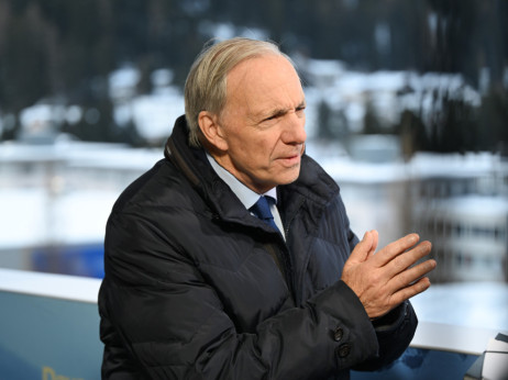 Dalio poručuje: Prodajte obveznice, kupujte zlato i bitcoin jer se dužnička kriza približava