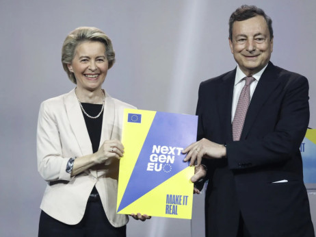 Što je postignuto zaduživanjem EU-a od 800 milijardi eura za oporavak od pandemije?