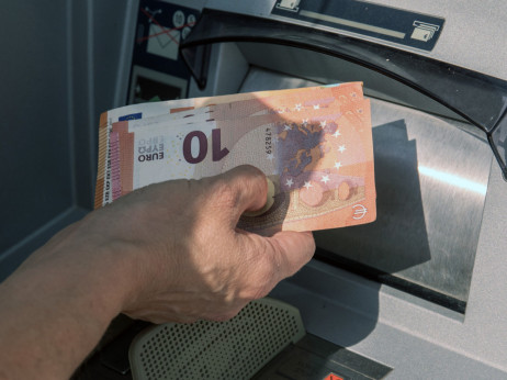 Stiže rast minimalca i transparentnost plaća: Hoćete li smjeti znati koliko zarađuju kolege?