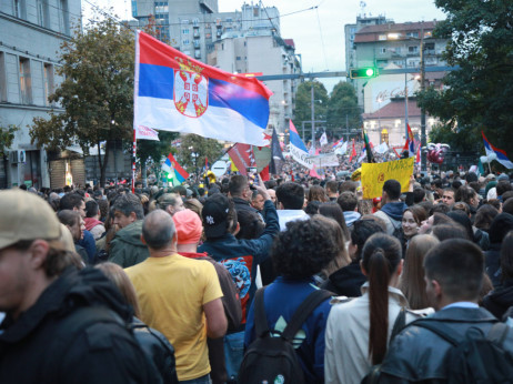 Balansiranje između velikih sila ostaje - kakva će biti spoljna politika nove vlasti