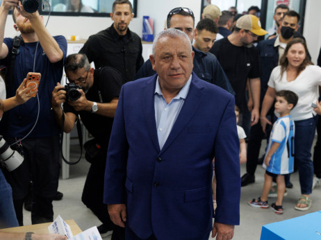 Опозицијата води пред Нетанјаху по изборите во Израел